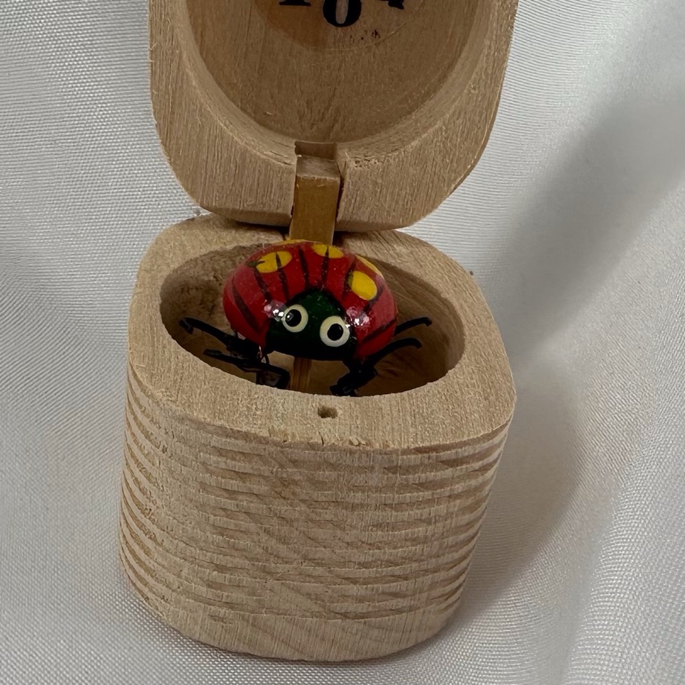 Kids pencil sharpener with a bonus, hidden spider. Very cute.